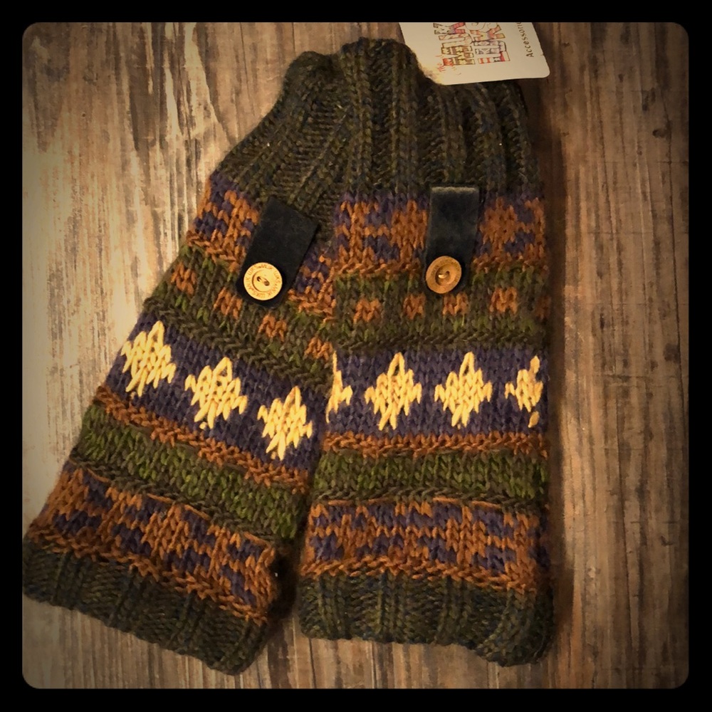 MukLuks hand warmers